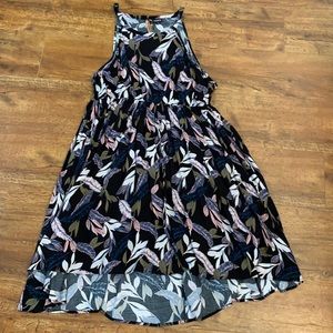 Torrid Size 2 sleeveless high low midi